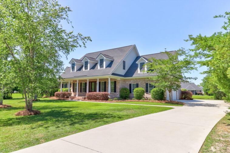 15 Things That Belong In Every Man's Dream Home 15 Things That Belong In Every Mans Dream Home