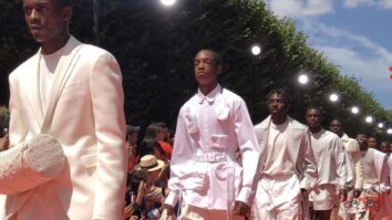 Gaming change the debut of Virgil Abloh in Louis Vuitton