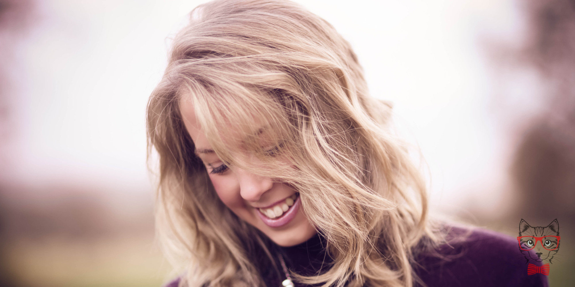 Signs of a shy girl when she likes a boy