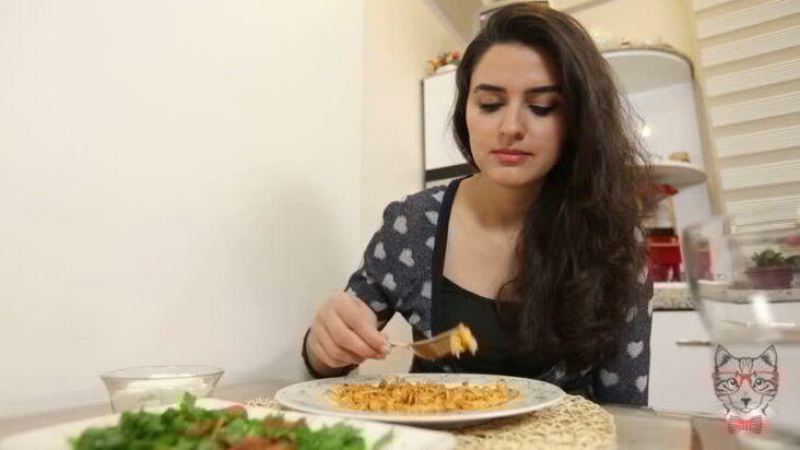 There are great myths about pasta that make you eliminate it from your diet however there are healthy reasons not to stop eating it. Know them