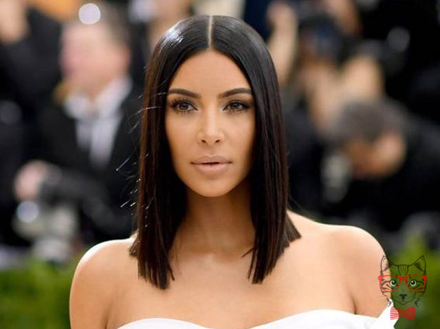 Kim Kardashian again in White House for criminal reform Kim Kardashian again in White House for criminal reform