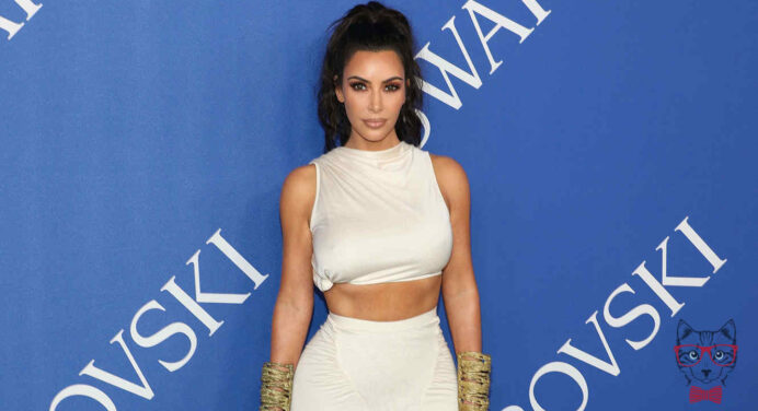 Kim Kardashian steals all eyes with natural and impeccable skin while releasing an unknown