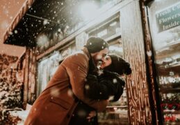 5 tips to surprise your partner and rekindle the passion in your relationship to the Desire Resort style