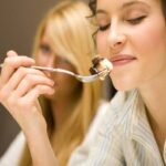 THIS TECHNIQUE COULD HELP YOU STOP EATING ANY CRAVING