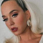 Katy Perrys participation in Tiny Kitchen 1