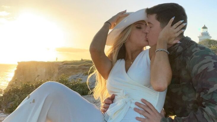 Amazing! This is how Lele Pons was surprised by Guaynaa in the middle of a romantic snack Lele Pons 1