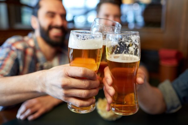 Men are attracted to each other when they are heavily drunk, study indicates Men are attracted to each other when they are heavily drunk study indicates