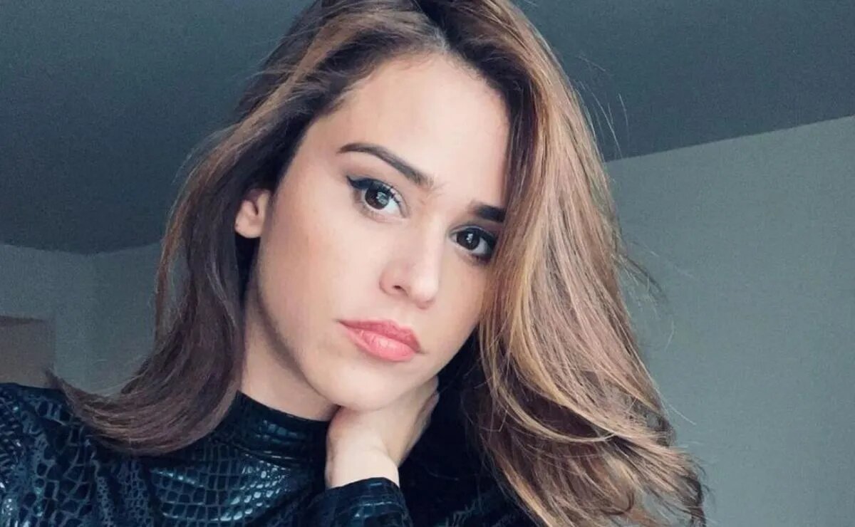 yanet garcia747474 jpg.jpg 2134087125