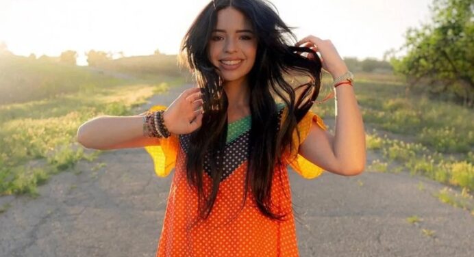Ángela Aguilar: what the singer looks like without her characteristic short hair