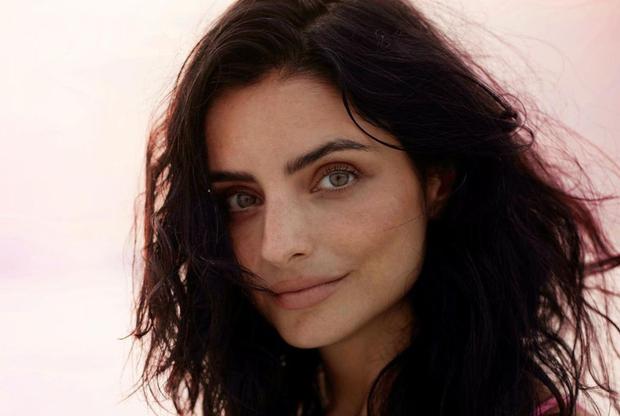 Aislinn Derbez in a new stage of her life where she feels happy and empowered