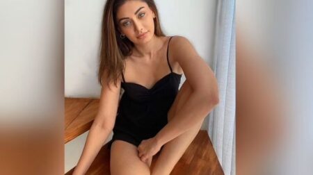 So Hot: Shefali Jariwala flaunts her style in a sexy bright dress, see hot pictures