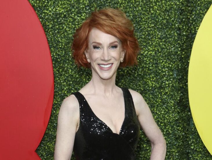 Kathy Griffin to undergo surgery for lung cancer