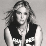 4372e614a583a83796521ac673d5e4e3