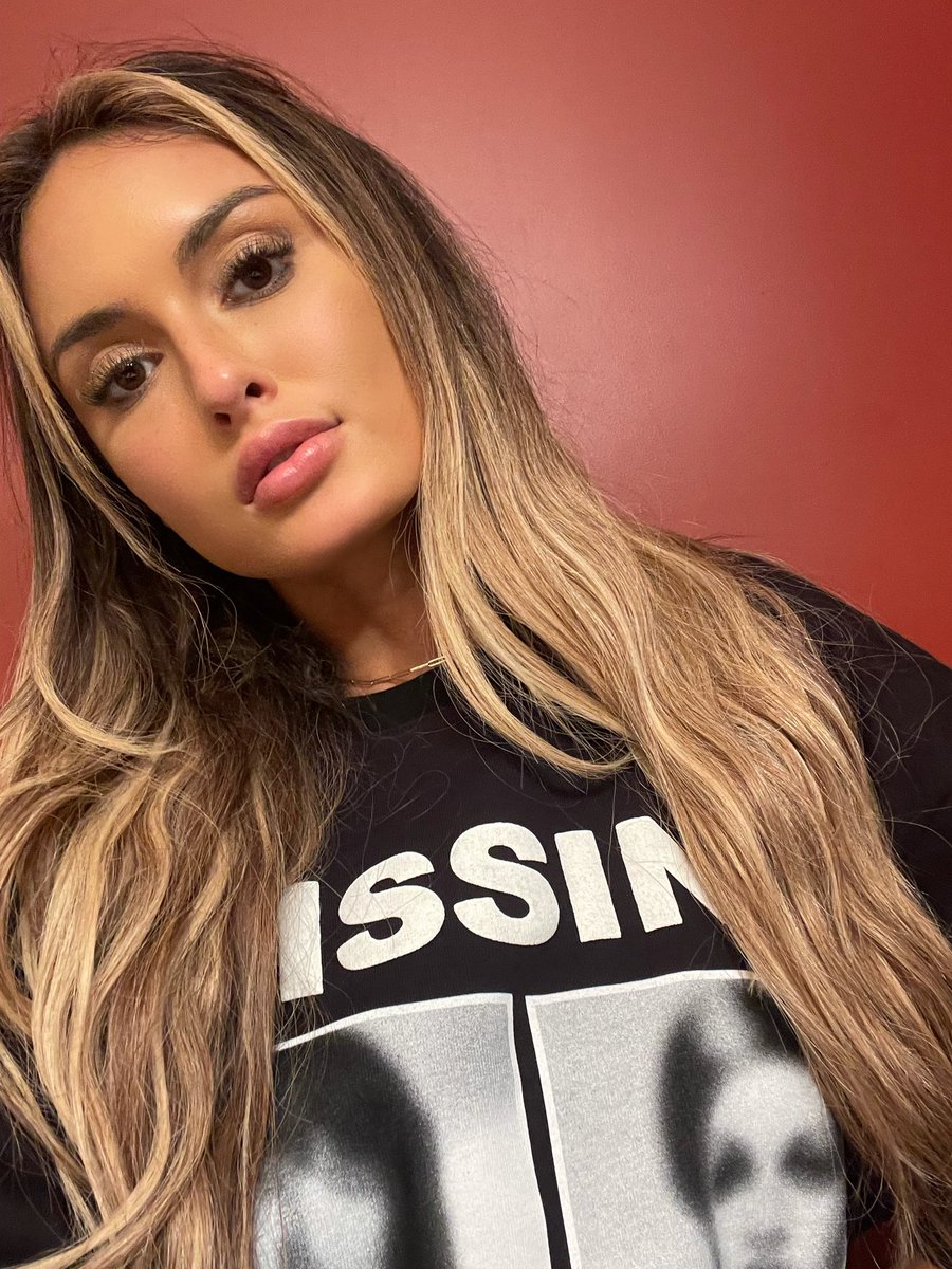 Julia Rose (Instagram Model) Wiki, Biography, Age, Boyfriend, Height, Weight, Family, Net Worth, Career, Facts