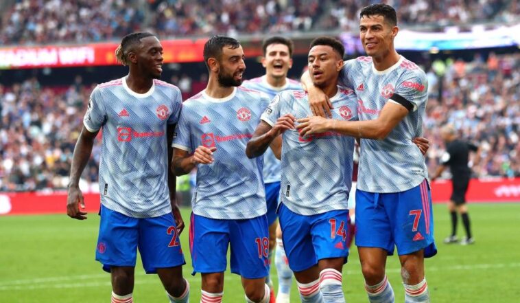 Manchester United won and leads the Premier alongside Liverpool