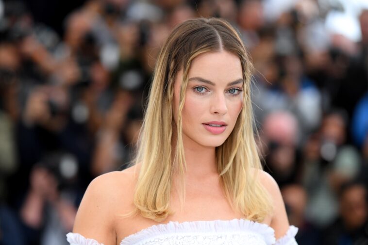 Margot Robbie (Actress) Wiki, Biography, Age, Height, Weight, Spouse, Business, Net Worth, Facts Margot Robbie s