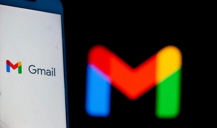 This tool is available in the web version of Gmail