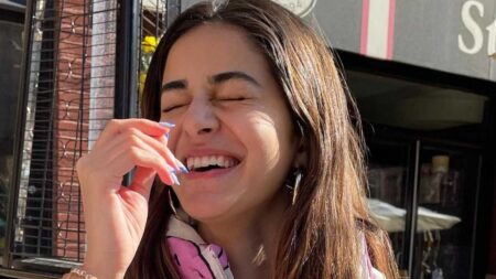 Ananya Pandey was seen laughing gleefully, fans went crazy seeing the actress's cuteness