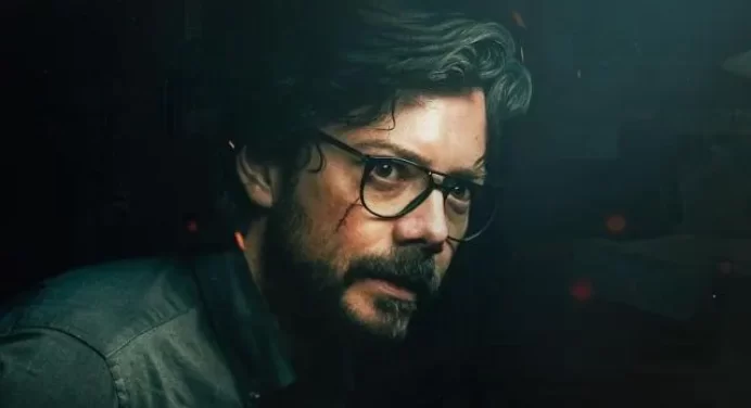 Pakistani Professor found by Money Heist fan, photo from grocery store goes viral