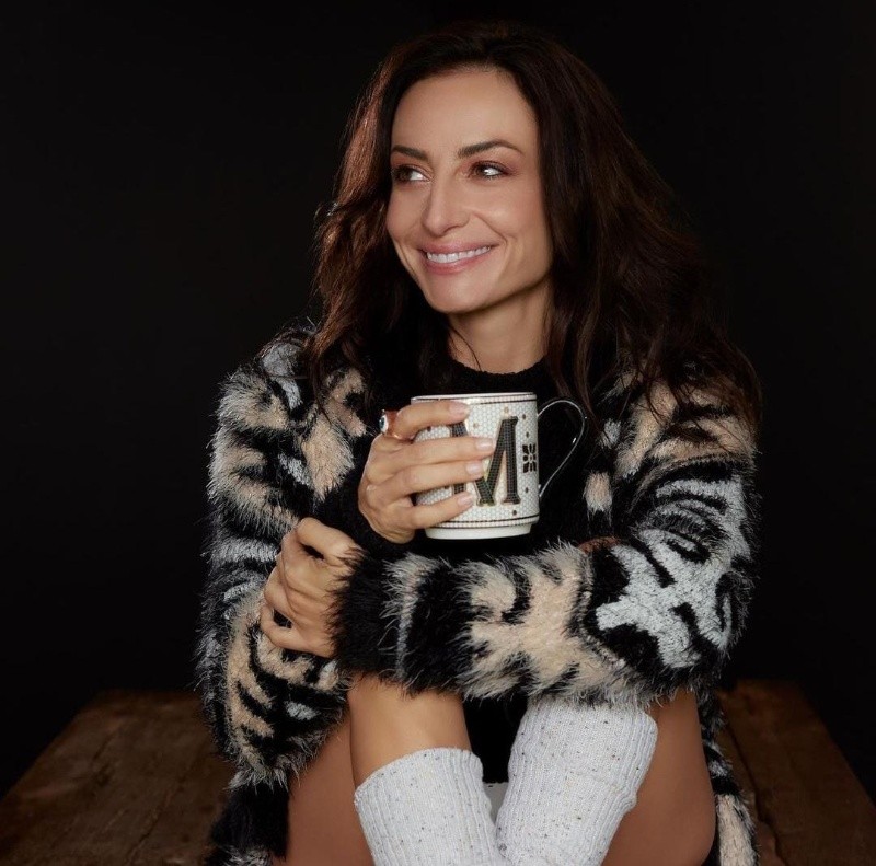 Marimar Vega flaunts her stunning form in a bikini while walking along the shoreline. Marimar Vega flaunts her stunning form in a bikini while walking along the shoreline.