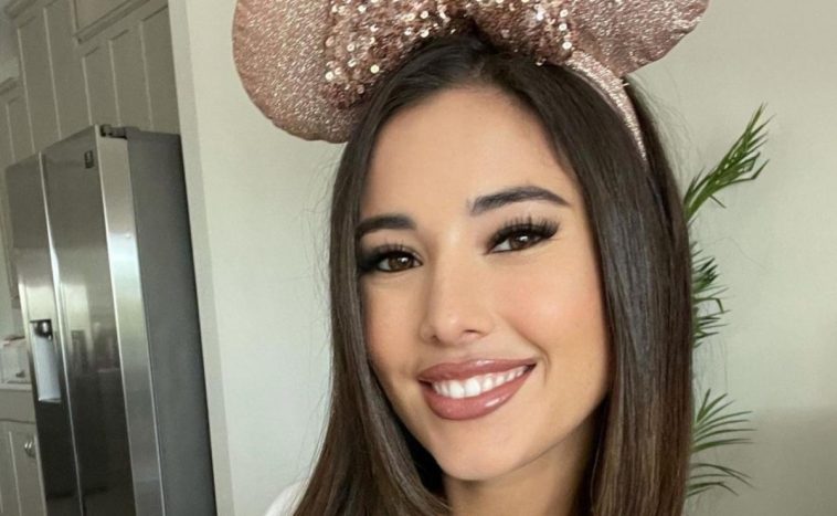 This is how Angie Varona moves her butt in spectacular leggings Instagram