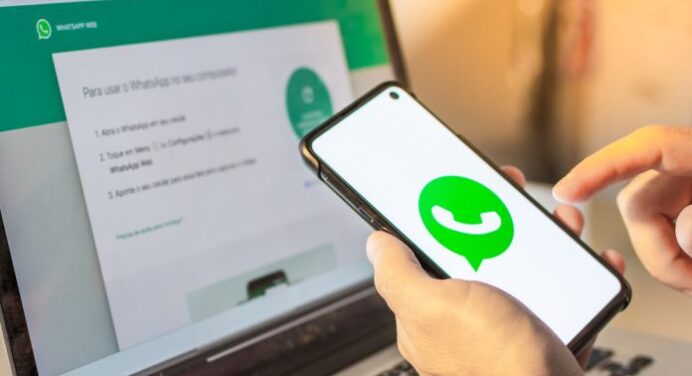 WhatsApp Web: how to use two different accounts from your PC?
