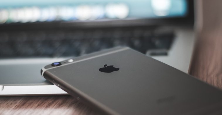 iPhone: so you can sync your smartphone with your Mac using Finder IPHONE 1 scaled