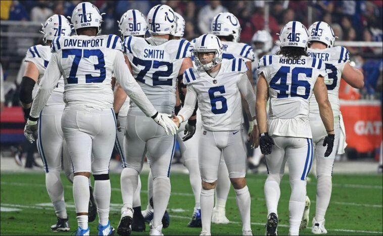 Colts defeat Cardinals and remain in contention for the AFC Southern championship