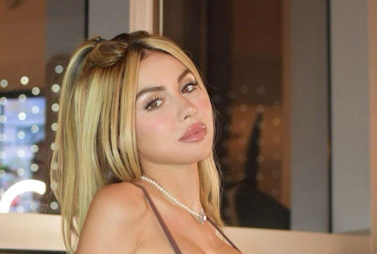 Alexa Dellanos 5 e1642835682206