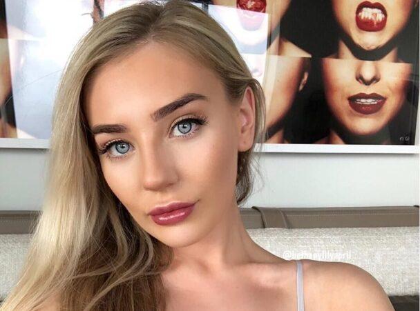 Bethany Lily April Shows Off Her Great Charms With An Incredible Black