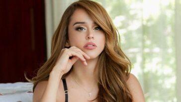 Yanet Garcia 1 e1641370212771