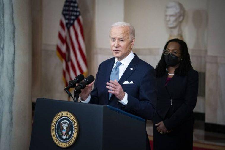 Joe Biden warned that if the sanctions do not stop Putin the other alternative will be to go
