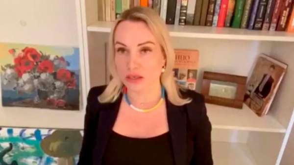 Who is Marina Ovsyannikova, the journalist who challenged the Kremlin on one of Russia's most popular TV channels 123708754 marina.jpg