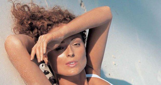 Sexy redhead Markéta Hrubešová celebrates 50: For the first time naked in front of the camera at the age of 16! And she doesn't regret those roles