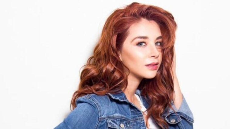 Daniela Lujan surprises everyone by publishing revealing photos in bed