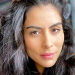 María León impresses dancing the tube, but her dog steals the show Maria Leon impresses dancing the tube but her dog steals the show