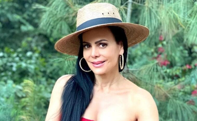 Maribel Guardia welcomes spring with a flirty dress