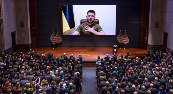 NATO: between 7,000 and 15,000 Russian soldiers have died during a month of war in Ukraine