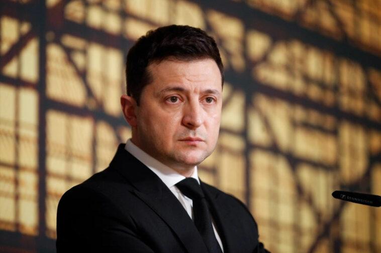 Zelenskyy asks French companies to leave Russia