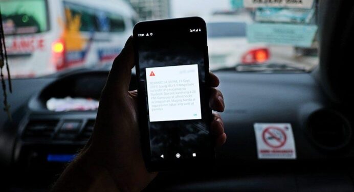 Google installs an air strike warning system for Android users in Ukraine