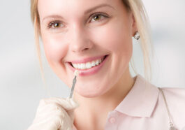 can veneers widen your smile
