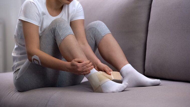 Combat Fluid Retention With Lymphatic Drainage Combat Fluid Retention