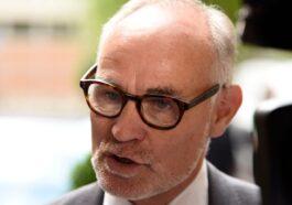 Crispin Blunt Government distances itself from MP over comments made following Imran Ahmad Khans jury conviction