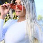 Issa Vegas raised the temperature with her captivating curves in a spicy swimsuit