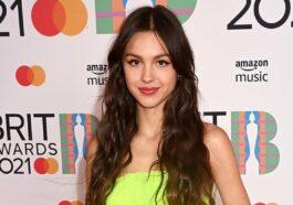 Olivia Rodrigo broke one of her three Grammy