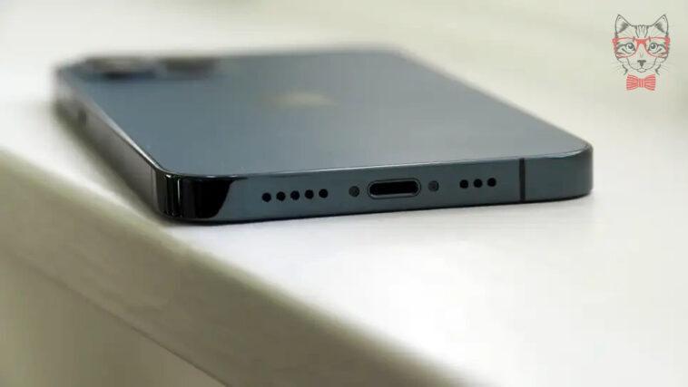 Apple already tests the first iPhone with a USB C port instead of Lightning