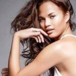 Chrissy Teigen model