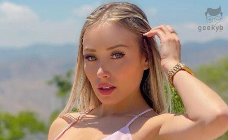 Daniella Chávez opens her leg and shows everything that her fans love Daniella Chavez opens her leg and shows everything that her fans love