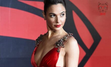 Gal Gadot dazzles in braless style dress and expensive diamonds