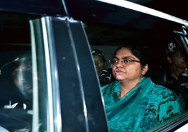 IAS Pooja Singhal UPSC Crack at the age of 21 career of 22 years know the journey from Youngest IAS to Hotwar